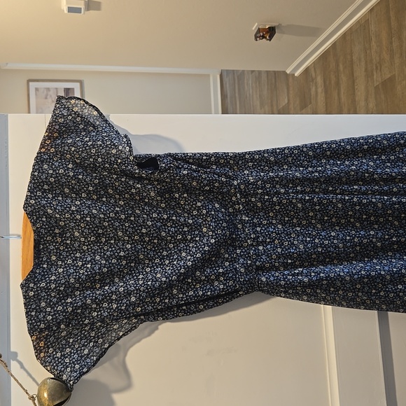 Abercrombie & Fitch Navy Floral Midi Dress - Picture 13 of 13